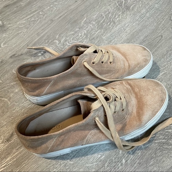 Vince. Suede Copley Platform Sneaker - Picture 5 of 10